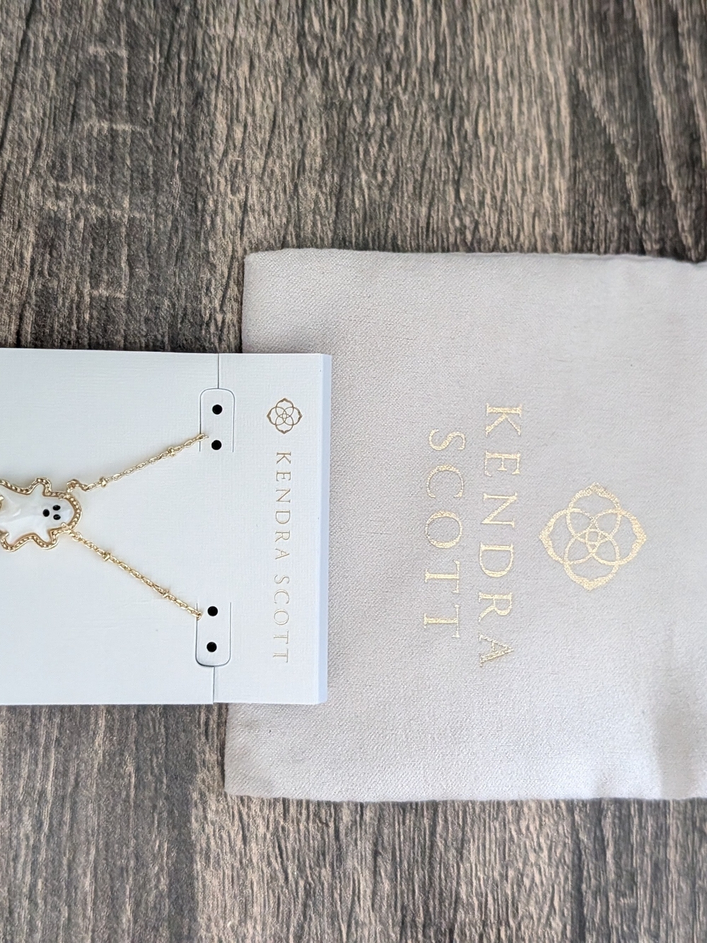 Kendra Scott Gold White Enamel Pendant Necklace